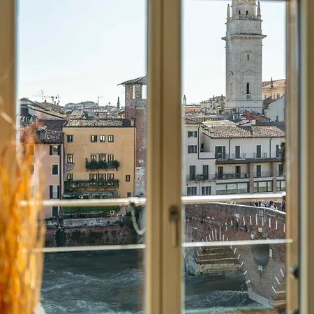 Residenza Veronica A Ponte Pietra