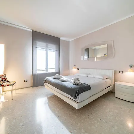 Apartament Residenza Veronica A Ponte Pietra Werona